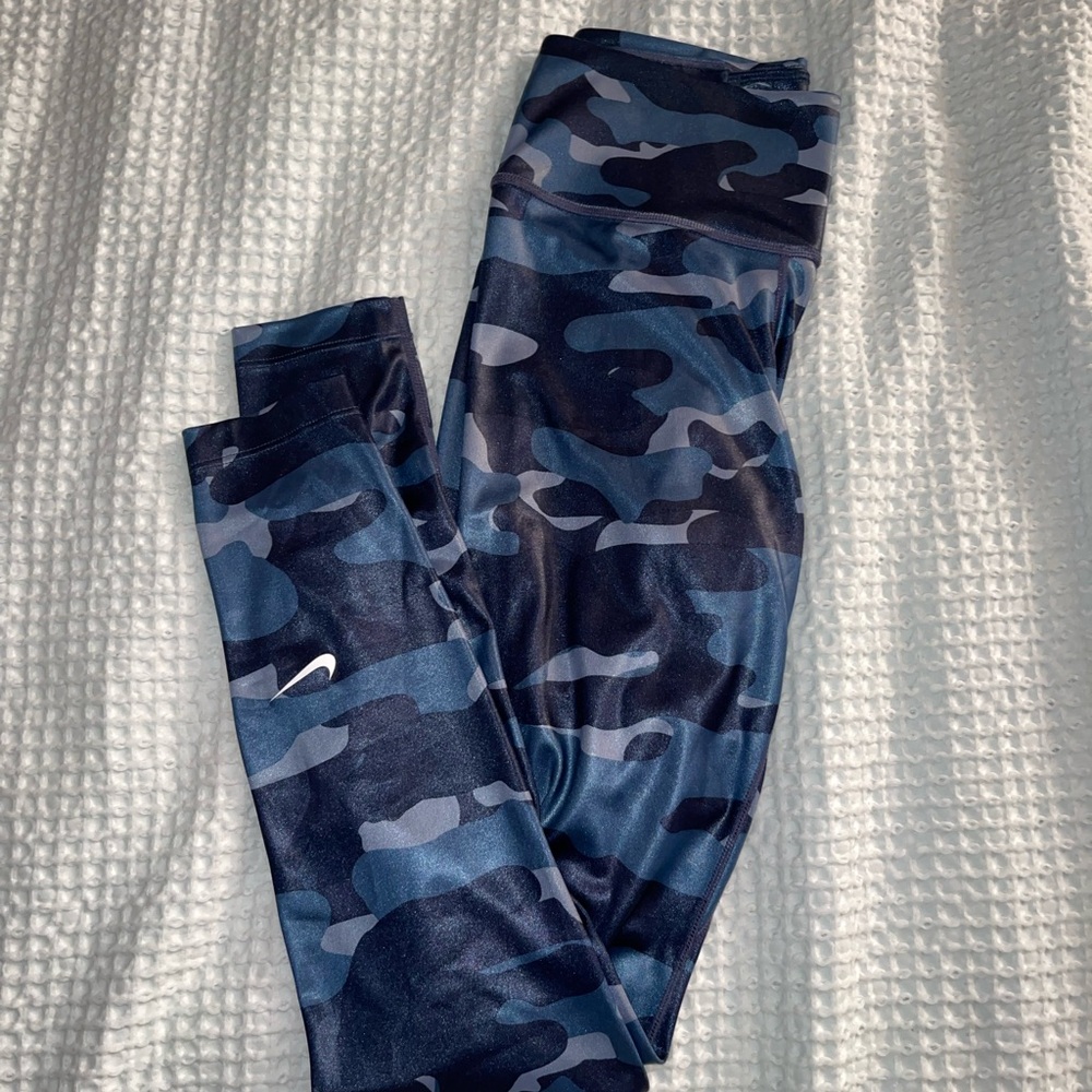 Nike blue camo leggings